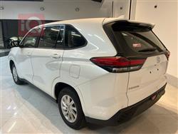 تۆیۆتا ئینۆڤا